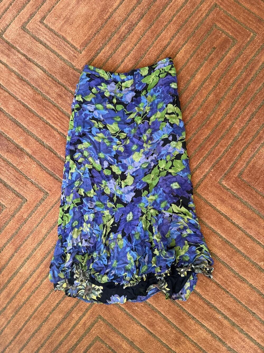 Reversible floral Y2K midi skirt - fits like XS